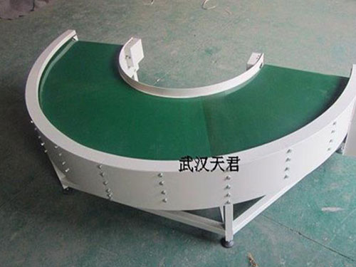 轉(zhuǎn)彎皮帶輸送機